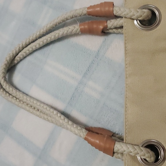 STRADA Shoulder Handbag - Picture 4 of 8